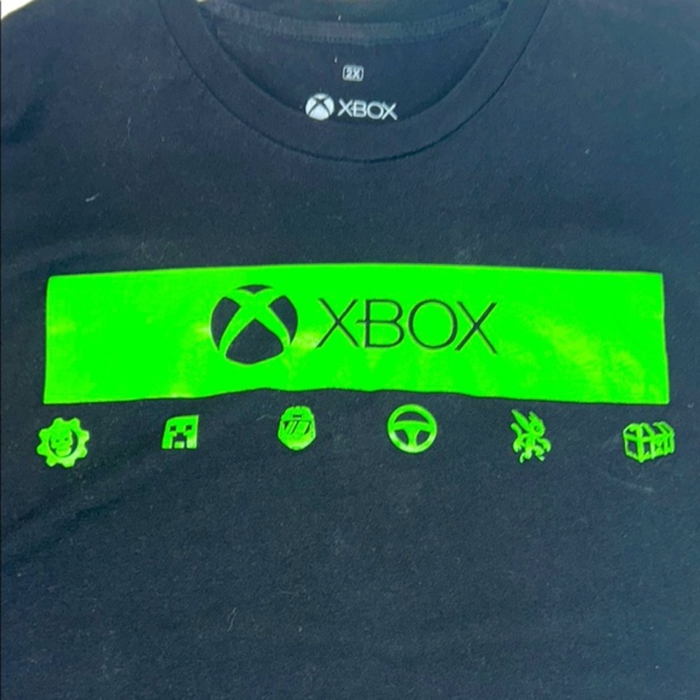 XBOX Men’s Black and Neon Green Gaming T-Shirt | 2X
